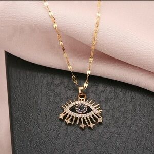NEW 18K Gold Plated Zircon Paved Evil Eye Pendant Necklace